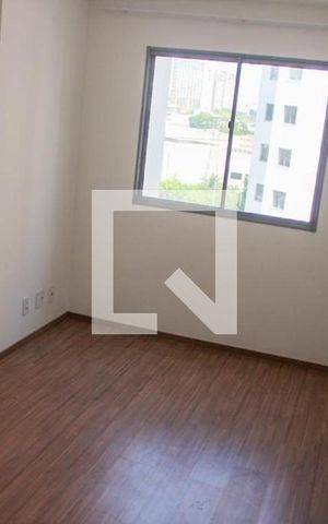 Apartamento à venda com 41m², 2 quartos e sem vaga Apartamento à venda com 41m², 2 quartos e sem vagaSala