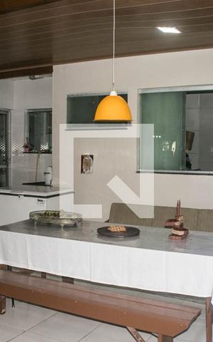 Casa de condomínio para alugar com 200m², 4 quartos e 4 vagas Casa de condomínio para alugar com 200m², 4 quartos e 4 vagasSala 3