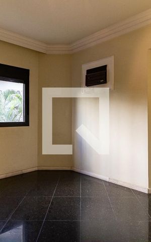 Apartamento à venda com 186m², 4 quartos e 3 vagas Apartamento à venda com 186m², 4 quartos e 3 vagasQuarto 4