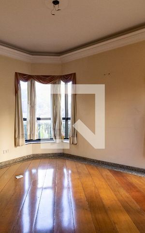 Apartamento à venda com 186m², 4 quartos e 3 vagas Apartamento à venda com 186m², 4 quartos e 3 vagasSala