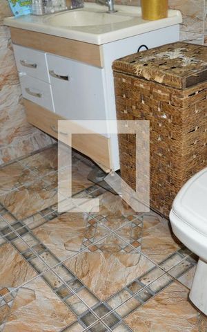 Casa à venda com 708m², 3 quartos e 3 vagasBanheiro