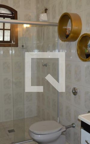 Casa à venda com 708m², 3 quartos e 3 vagasBanheiro Social