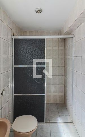 Casa para alugar com 70m², 3 quartos e 1 vaga Casa para alugar com 70m², 3 quartos e 1 vagaBanheiro