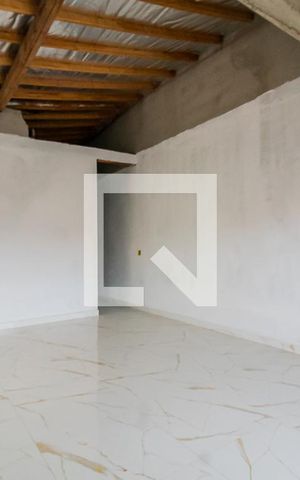 Casa à venda com 338m², 3 quartos e 2 vagas Casa à venda com 338m², 3 quartos e 2 vagasCômodo Livre