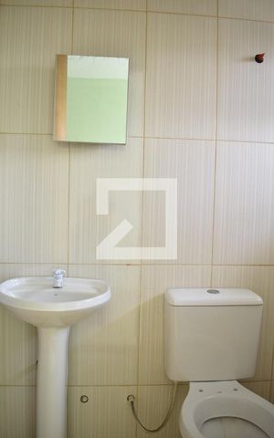 Casa para alugar com 30m², 1 quarto e sem vagaBanheiro
