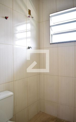 Casa para alugar com 30m², 1 quarto e sem vagaBanheiro