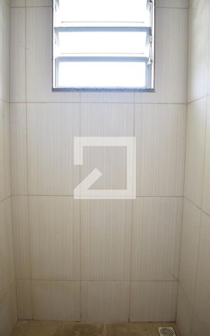Casa para alugar com 30m², 1 quarto e sem vagaBanheiro