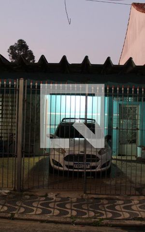 Casa à venda com 160m², 3 quartos e 1 vagaFachada