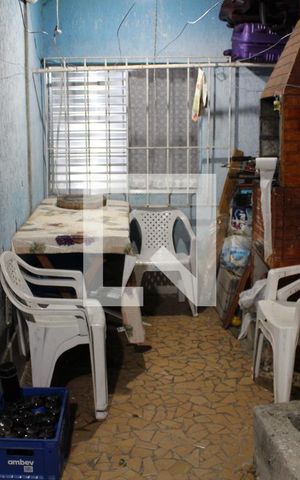 Casa à venda com 160m², 3 quartos e 1 vagaChurrasqueira