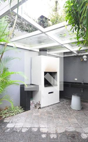 Apartamento à venda com 178m², 3 quartos e 3 vagasChurrasqueira