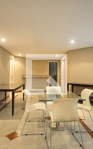 Apartamento à venda com 178m², 3 quartos e 3 vagasSalão de festa