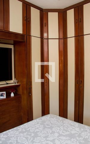 Casa de condomínio à venda com 375m², 4 quartos e 1 vagaSuíte 04