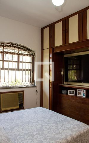 Casa de condomínio à venda com 375m², 4 quartos e 1 vagaSuíte 04