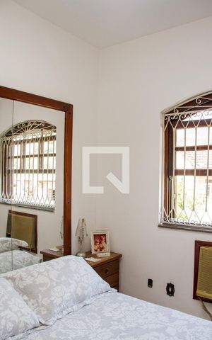 Casa de condomínio à venda com 375m², 4 quartos e 1 vagaSuíte 04