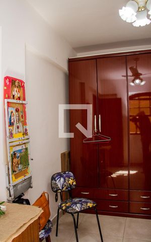 Casa de condomínio à venda com 375m², 4 quartos e 1 vagaQuarto de Serviço