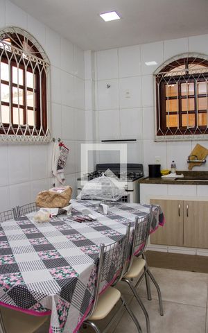 Casa de condomínio à venda com 375m², 4 quartos e 1 vagaCozinha