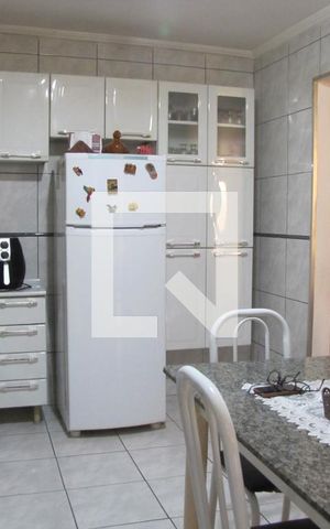 Casa à venda com 176m², 3 quartos e 3 vagasCozinha