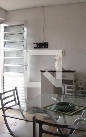 Casa à venda com 176m², 3 quartos e 3 vagasCasa 2 - Cozinha