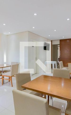 Apartamento à venda com 103m², 3 quartos e 2 vagas Apartamento à venda com 103m², 3 quartos e 2 vagasÁrea Comum - Salão de Festas