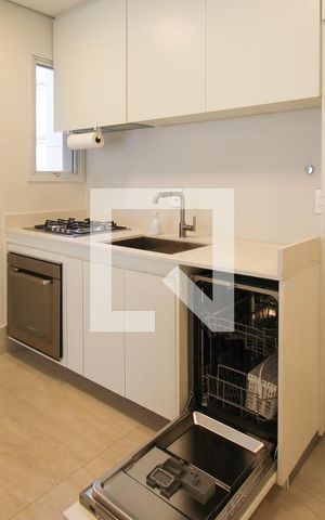 Apartamento à venda com 126m², 2 quartos e 3 vagas Apartamento à venda com 126m², 2 quartos e 3 vagasCozinha