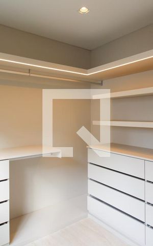 Apartamento à venda com 126m², 2 quartos e 3 vagas Apartamento à venda com 126m², 2 quartos e 3 vagasQuarto 2