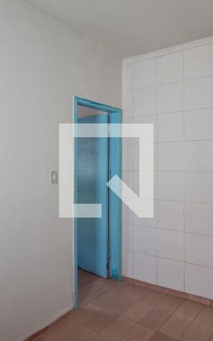 Casa à venda com 228m², 4 quartos e 2 vagas Casa à venda com 228m², 4 quartos e 2 vagasSala 2