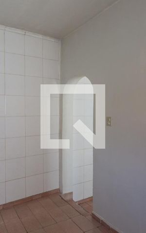 Casa à venda com 228m², 4 quartos e 2 vagas Casa à venda com 228m², 4 quartos e 2 vagasSala 2