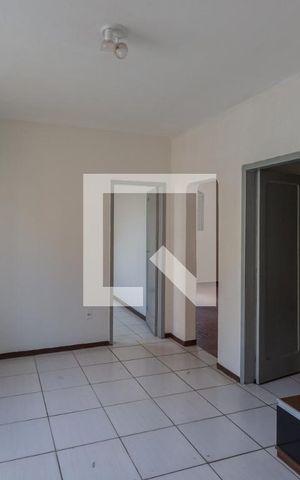 Casa à venda com 228m², 4 quartos e 2 vagas Casa à venda com 228m², 4 quartos e 2 vagasSala