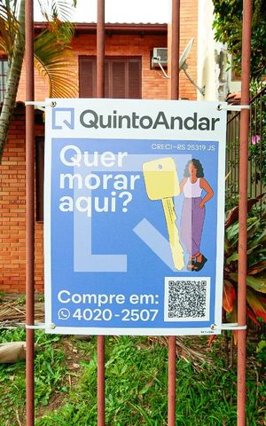 Casa à venda com 186m², 3 quartos e 2 vagas Casa à venda com 186m², 3 quartos e 2 vagasplaca
