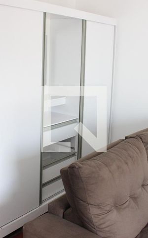 Apartamento para alugar com 57m², 1 quarto e 1 vagaKitnet