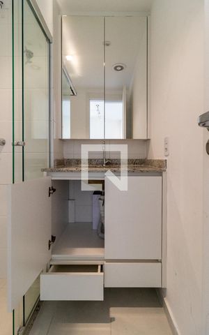 Apartamento à venda com 28m², 1 quarto e sem vaga Apartamento à venda com 28m², 1 quarto e sem vagaBanheiro