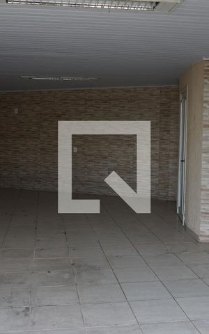 Casa à venda com 300m², 3 quartos e 2 vagasGaragem