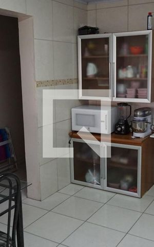 Casa à venda com 300m², 3 quartos e 2 vagasCasa anexa Cozinha