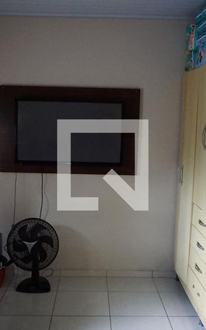 Casa à venda com 300m², 3 quartos e 2 vagasCasa anexa Quarto