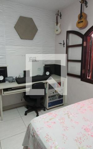 Casa à venda com 315m², 6 quartos e 1 vagaQuarto 3