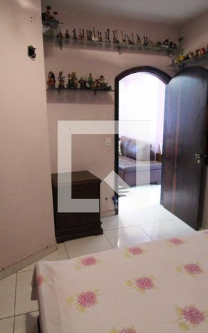 Casa à venda com 315m², 6 quartos e 1 vagaQuarto 2