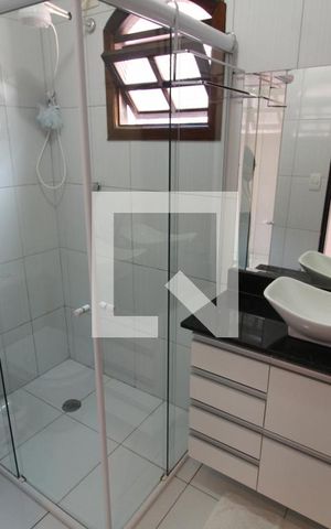 Casa à venda com 315m², 6 quartos e 1 vagaBanheiro