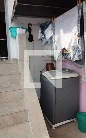 Casa à venda com 315m², 6 quartos e 1 vagaÁrea de Serviço