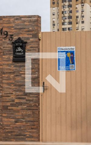 Casa para alugar com 85m², 2 quartos e 1 vaga