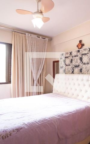 Apartamento à venda com 72m², 3 quartos e 1 vaga Apartamento à venda com 72m², 3 quartos e 1 vagaSuíte