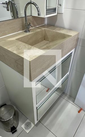 Apartamento para alugar com 46m², 2 quartos e 1 vaga Apartamento para alugar com 46m², 2 quartos e 1 vagaBanheiro