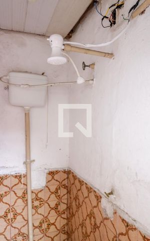 Casa à venda com 120m², 3 quartos e 1 vaga Casa à venda com 120m², 3 quartos e 1 vagaBanheiro 2