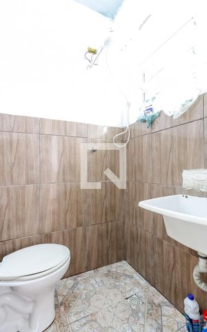 Casa à venda com 120m², 3 quartos e 1 vaga Casa à venda com 120m², 3 quartos e 1 vagaBanheiro 3