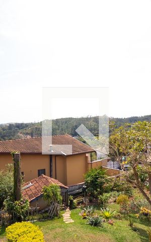Casa de condomínio à venda com 270m², 3 quartos e 2 vagas Casa de condomínio à venda com 270m², 3 quartos e 2 vagasVista da Sacada da Salas