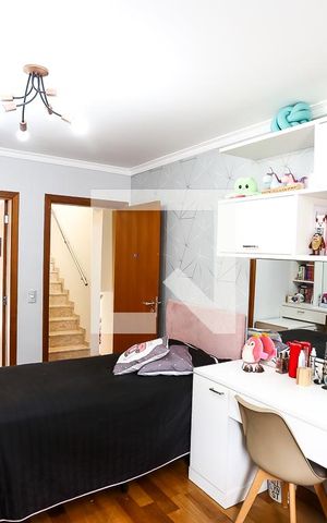 Casa à venda com 280m², 3 quartos e 3 vagas Casa à venda com 280m², 3 quartos e 3 vagasSuíte 2