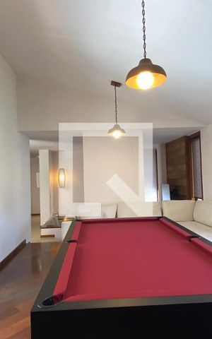 Casa de condomínio à venda com 700m², 5 quartos e 5 vagasSala