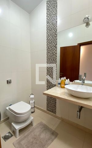 Casa de condomínio à venda com 700m², 5 quartos e 5 vagasBanheiro da Suíte 4