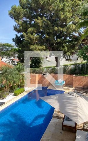 Casa de condomínio à venda com 700m², 5 quartos e 5 vagasVista da Suíte 5