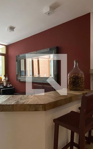 Casa de condomínio à venda com 700m², 5 quartos e 5 vagasSala