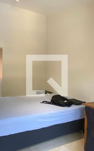 Casa de condomínio à venda com 700m², 5 quartos e 5 vagasSuíte 4